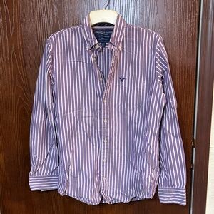 American Eagle Outfitters Men's Purple and White Striped Shirt